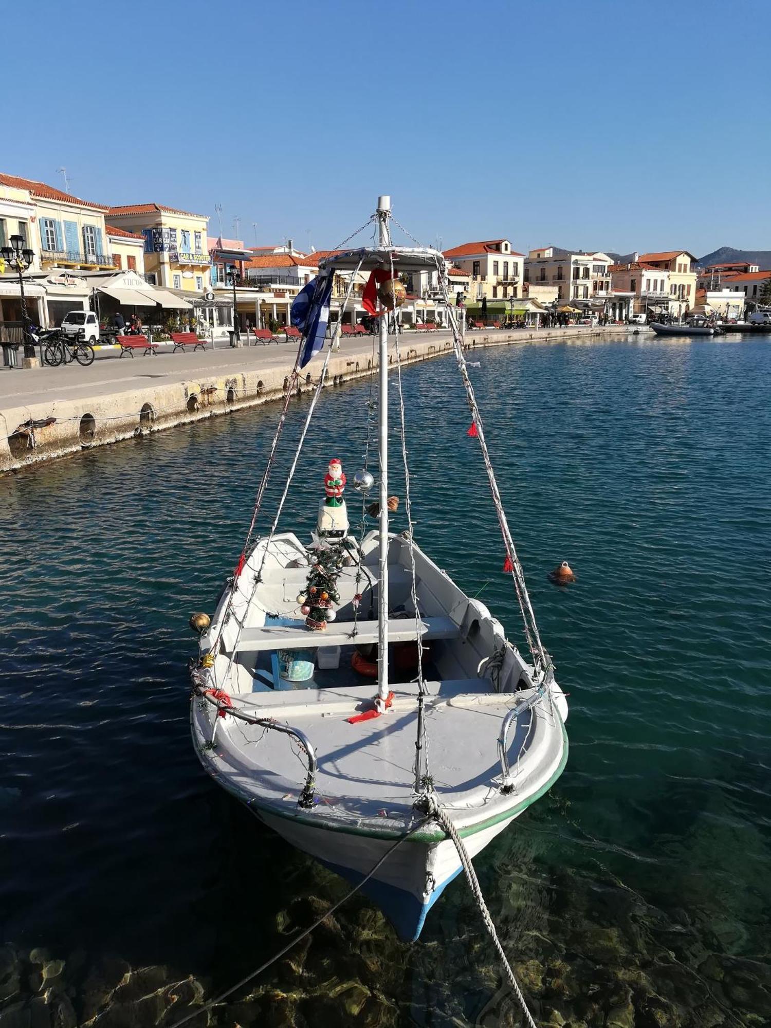 艾利一室公寓 Agia Marina  外观 照片